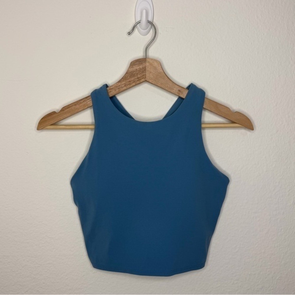 Athleta Conscious Crop Tank Top